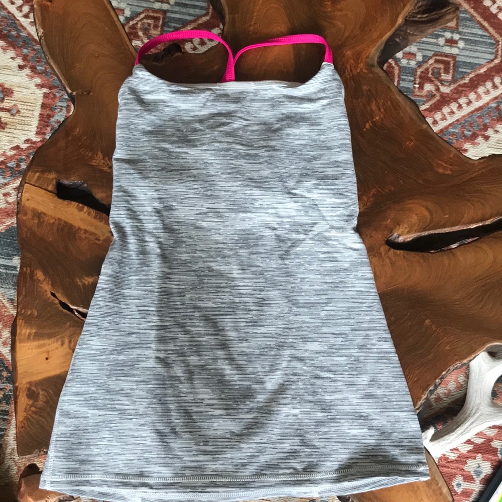Lululemon tank